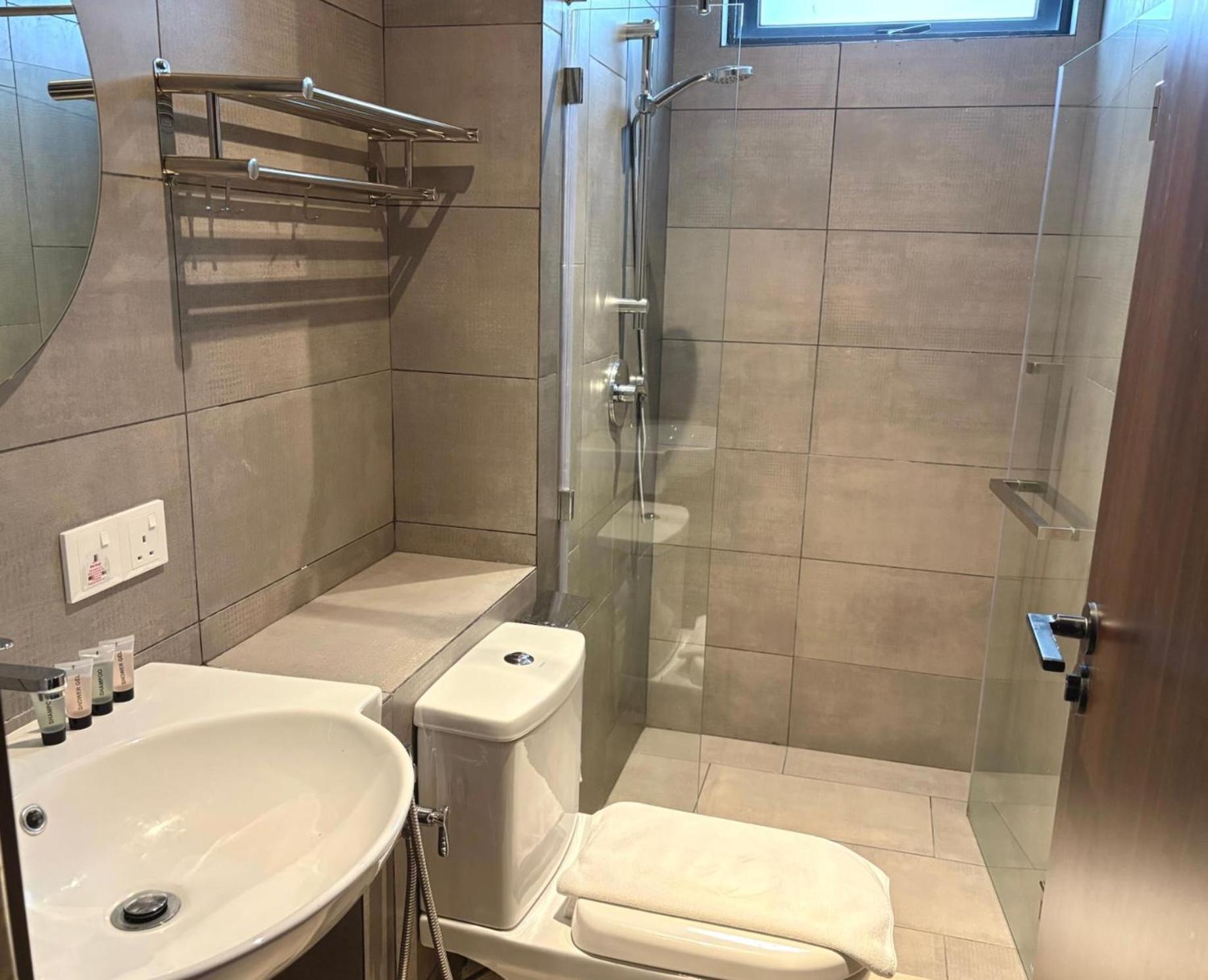 Kavenue Family By Cse Apartment Donggongon